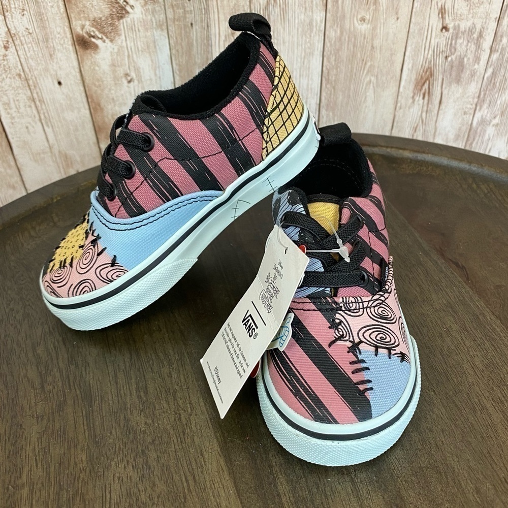 Vans‎ Era Elastic Lace Nightmare Before Christmas Sally Sneaker Size 5.5 Toddler